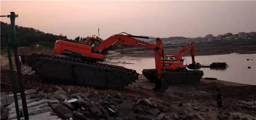 民強水陸兩用挖掘機出租 洪湖市大沙優質推薦商家，助力高效施工